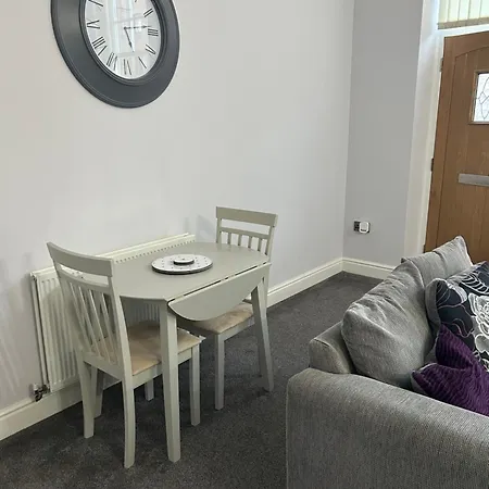 شقة 10 Thurnams House